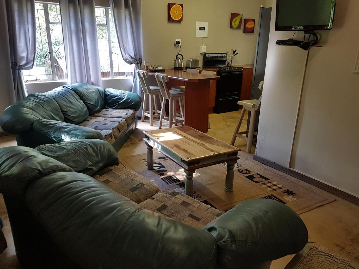 On Golden Pond - Mount Amanzi Apartment ฮาร์ทบีสบูร์ท ภายนอก รูปภาพ